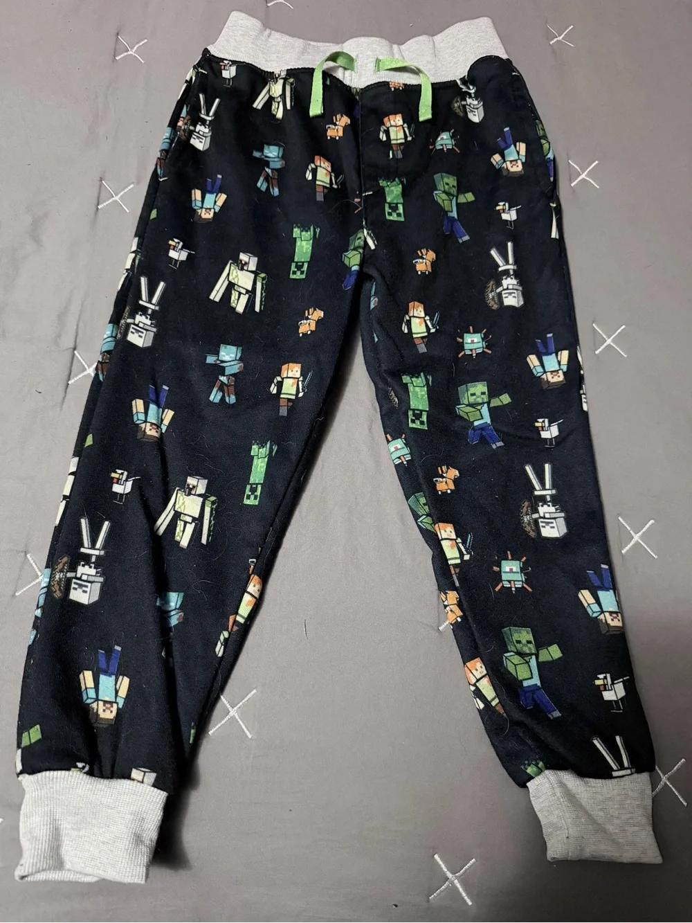 Kids Black Character-Print Fleece Pajama Pants